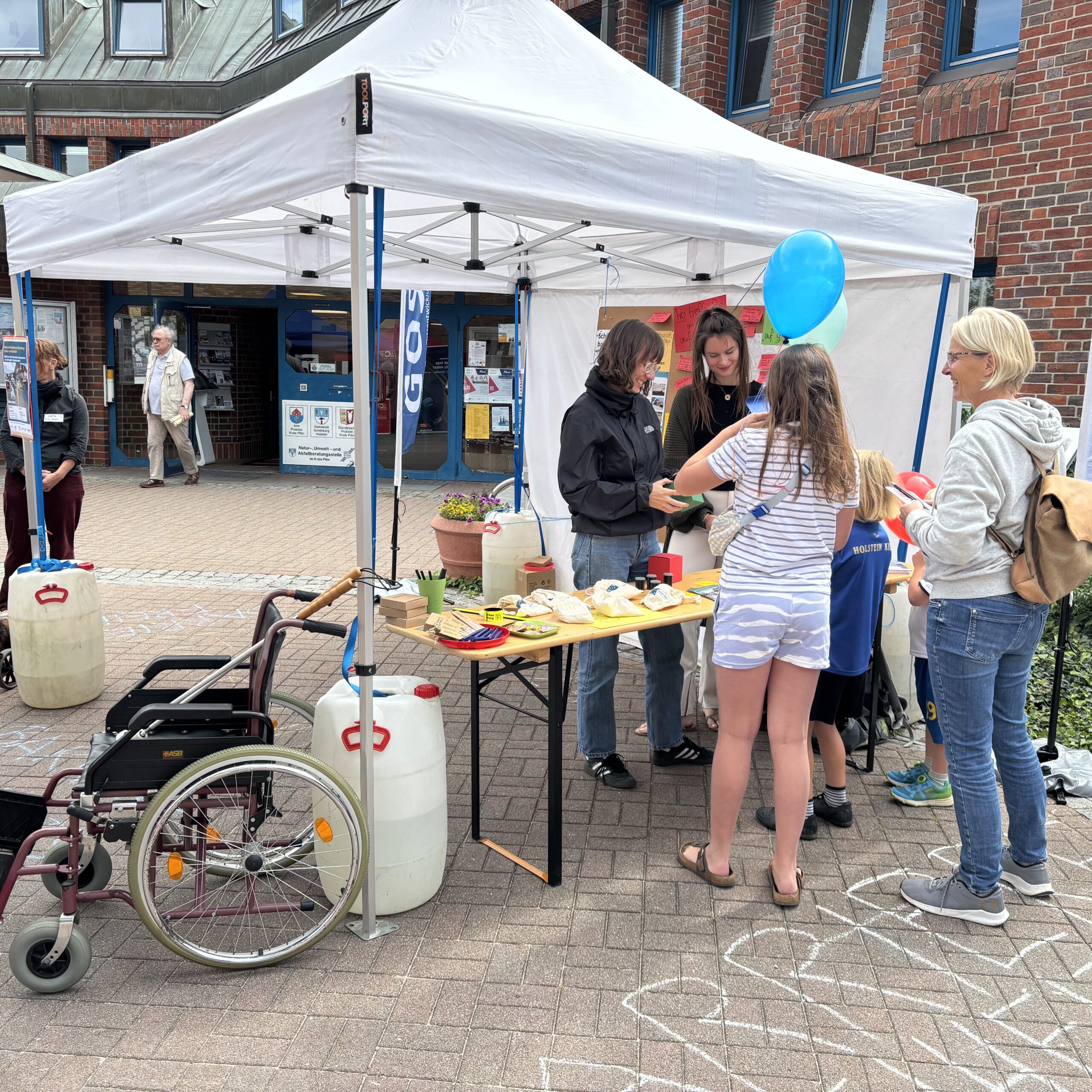 Foto: Am Aktionstag wurde für Barrierefreiheit sensibilisiert